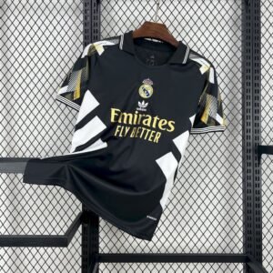 Real Madrid 2025_26 Retro Special Edition Jersey