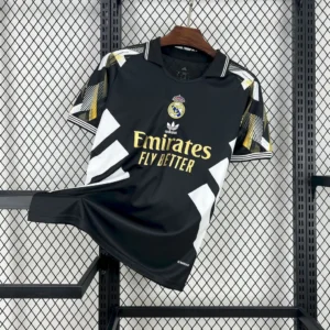 Real Madrid 2025_26 Retro Special Edition Jersey