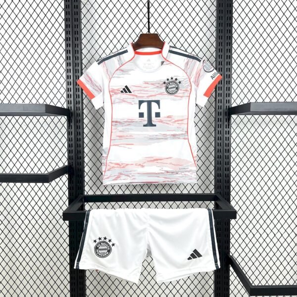 Bayern Munich 2025/26 Away Kids Kit