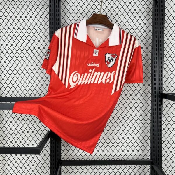River Plate 1996:97 Away Retro Jersey River Plate 1996/97 Away Retro Jersey