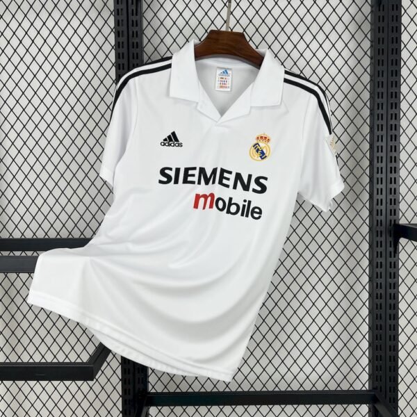 Real Madrid 2002 Home Retro Jersey Real Madrid 2002 Home Retro Jersey